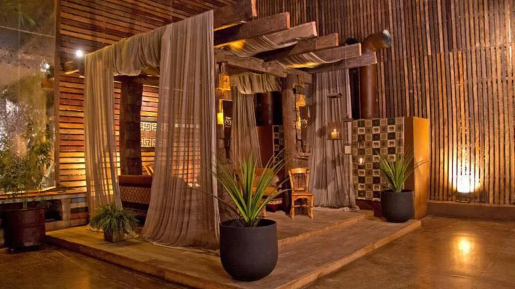 Lounge 21